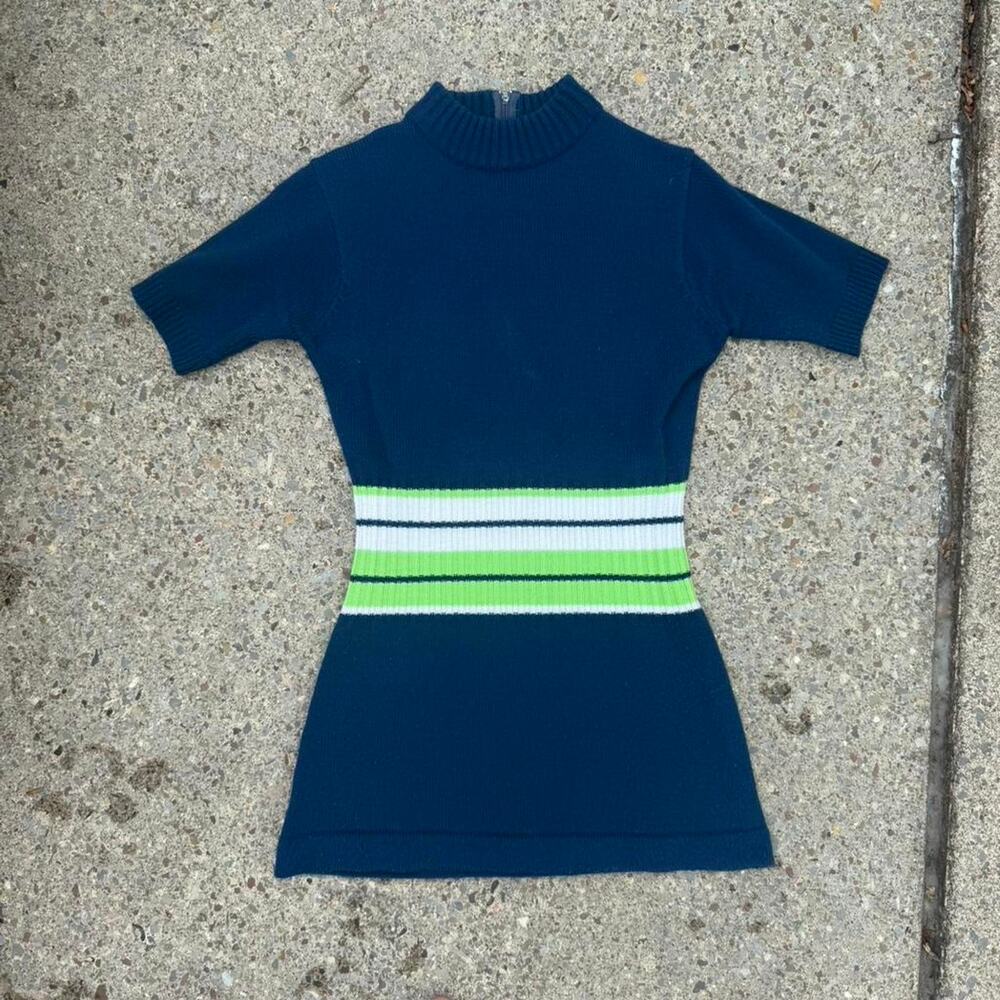 Vintage navy blue and green